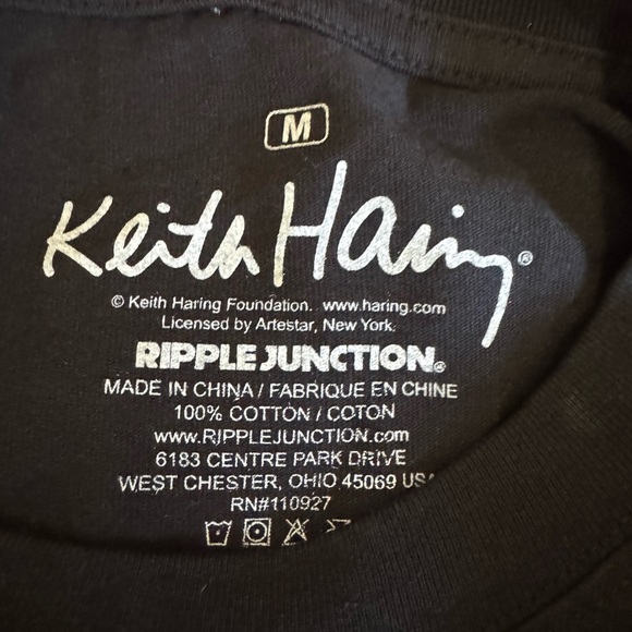 Keith Haring Dragon 88 Black& Gold Unisex T-Shirt Size Medium - Picture 3 of 6